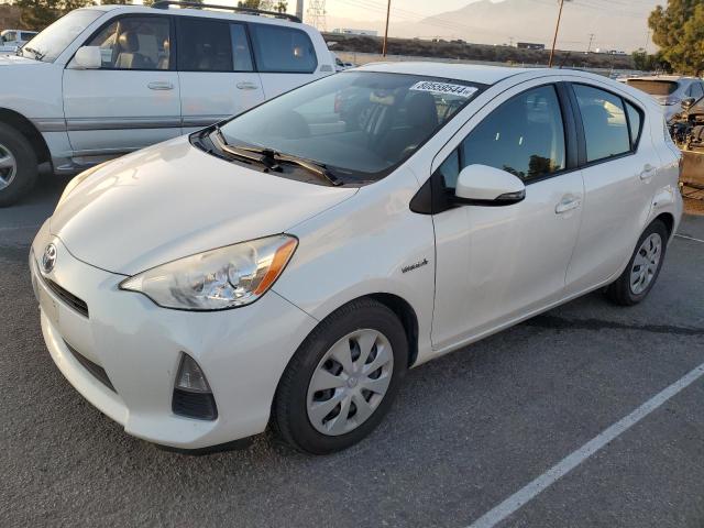 TOYOTA PRIUS C 2013 jtdkdtb37d1557283