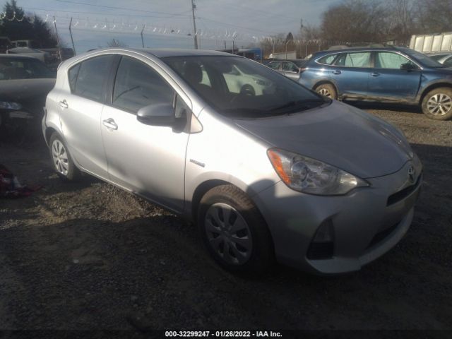 TOYOTA PRIUS C 2014 jtdkdtb37e1081912