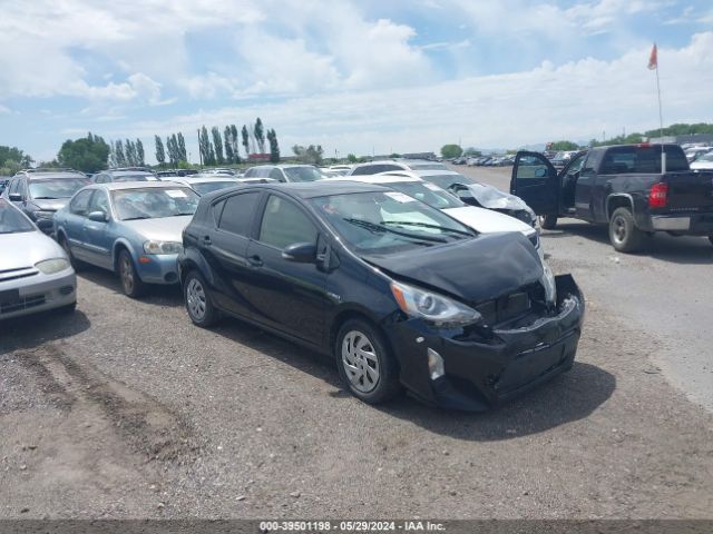 TOYOTA PRIUS C 2015 jtdkdtb37f1103778