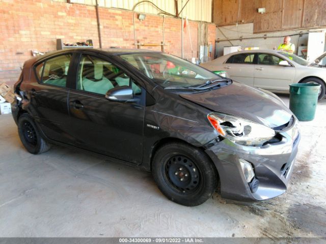 TOYOTA PRIUS C 2015 jtdkdtb37f1105482