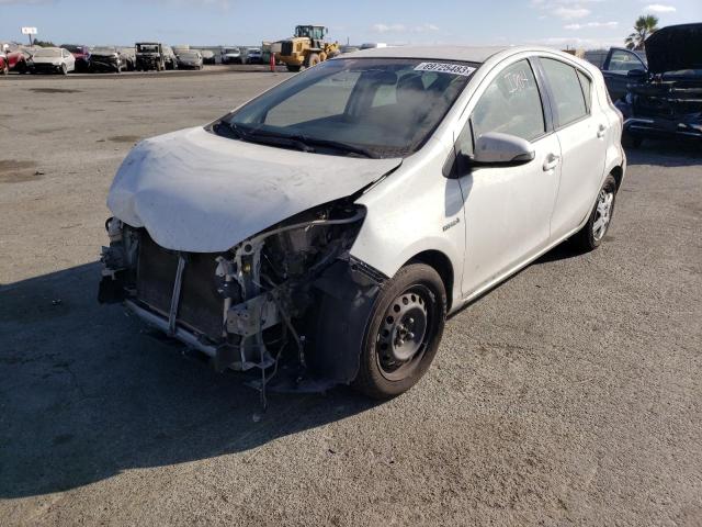 TOYOTA PRIUS C 2015 jtdkdtb37f1108091