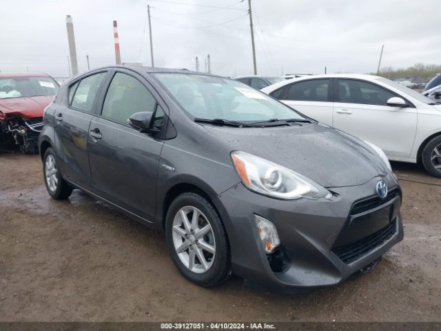 TOYOTA PRIUS C 2015 jtdkdtb37f1583837