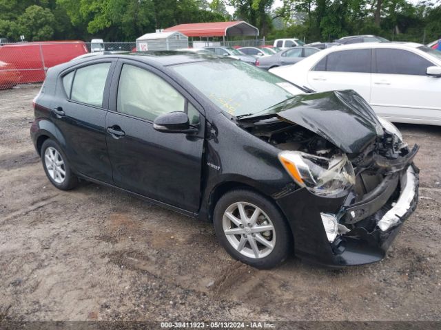 TOYOTA PRIUS C 2016 jtdkdtb37g1135020