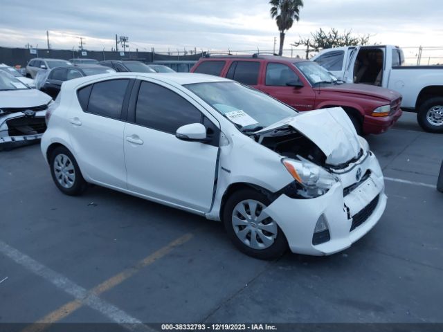 TOYOTA PRIUS C 2012 jtdkdtb38c1511220