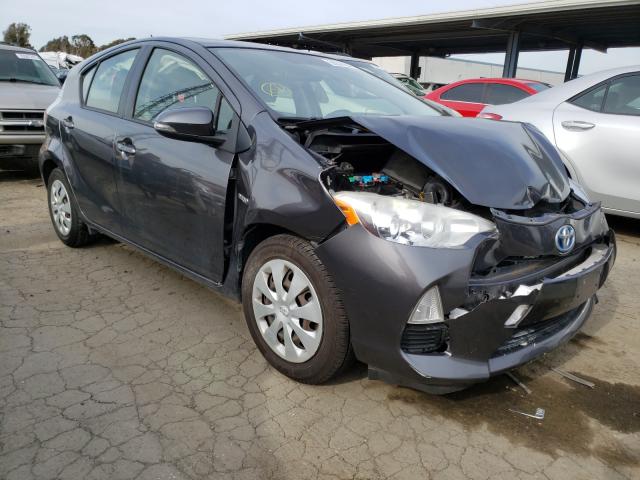 TOYOTA PRIUS C 2013 jtdkdtb38d1032281