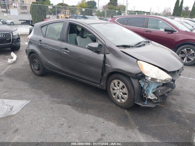 TOYOTA PRIUS C 2013 jtdkdtb38d1529539