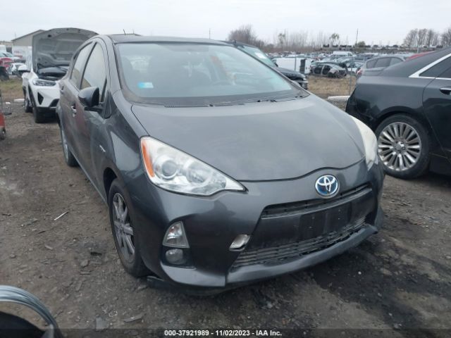 TOYOTA PRIUS C 2013 jtdkdtb38d1534689