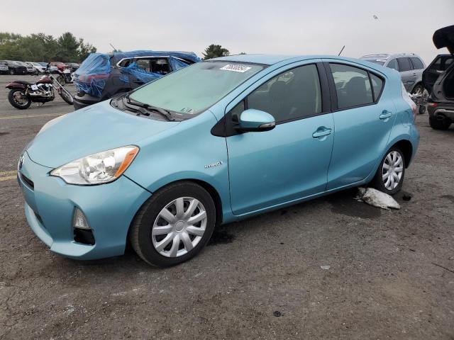 TOYOTA PRIUS C 2014 jtdkdtb38e1065170