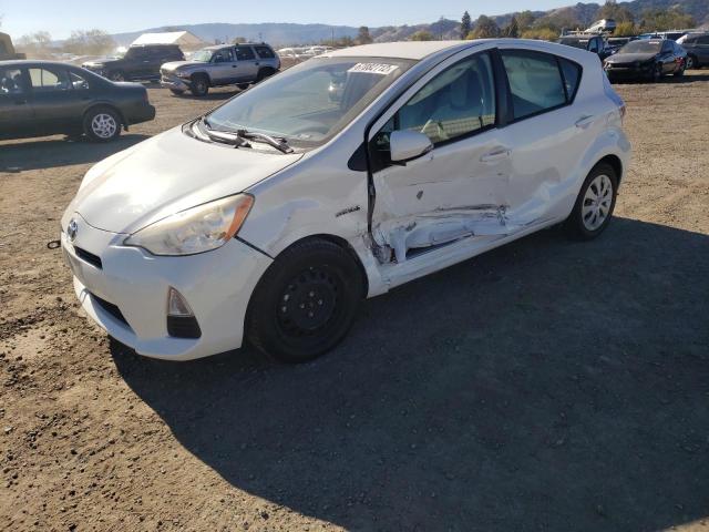 TOYOTA PRIUS C 2014 jtdkdtb38e1558217