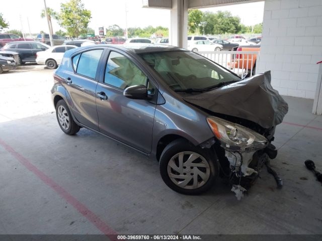 TOYOTA PRIUS C 2015 jtdkdtb38f1102123