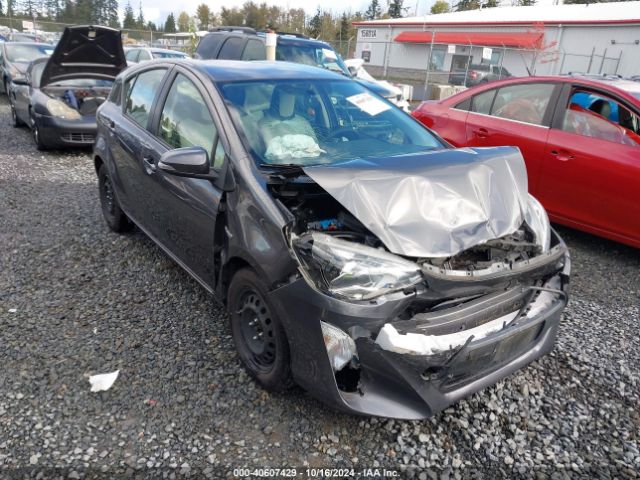 TOYOTA PRIUS C 2016 jtdkdtb38g1121434