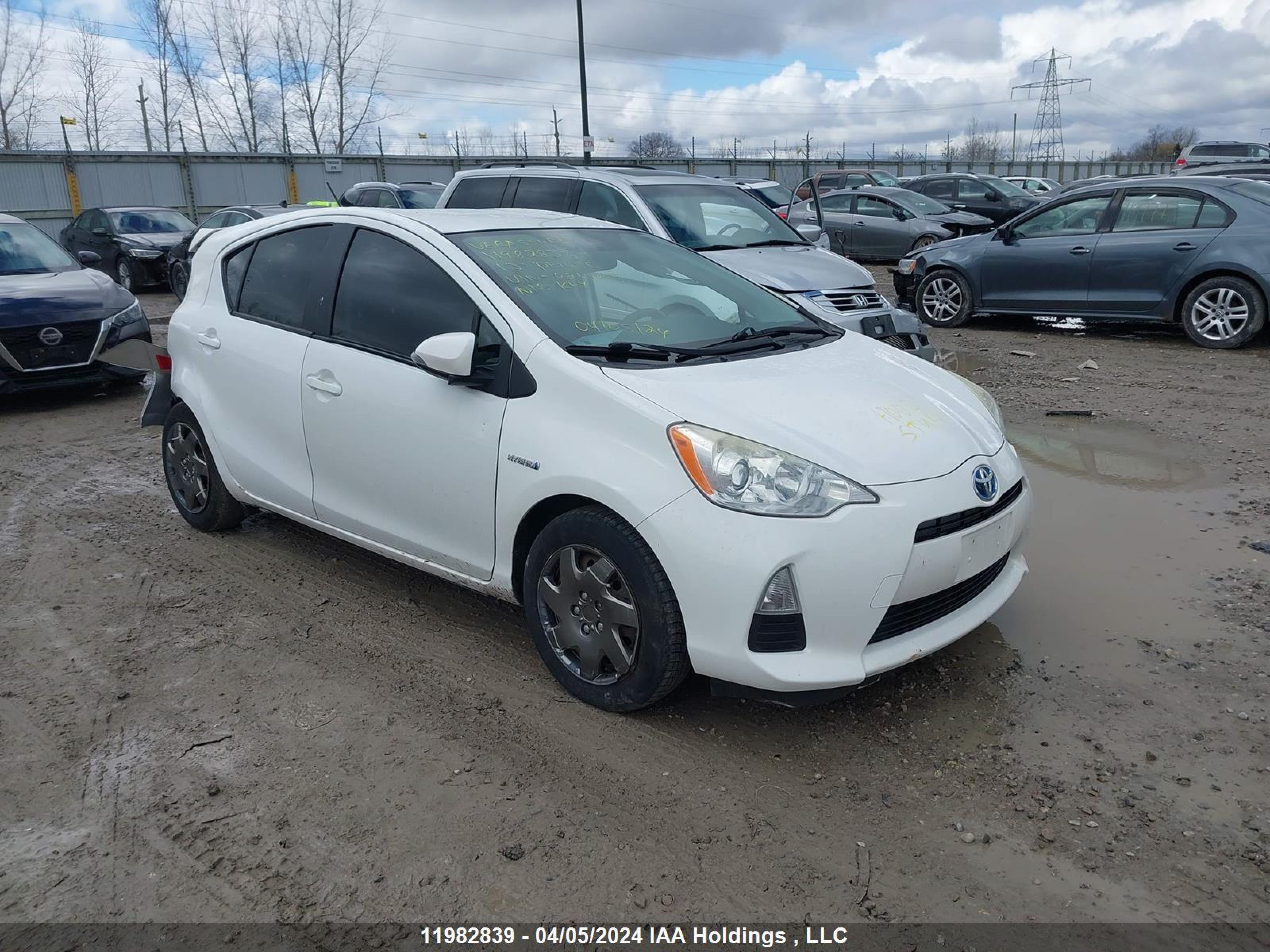 TOYOTA PRIUS C 2012 jtdkdtb39c1020963