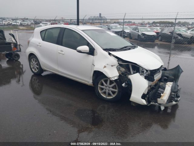 TOYOTA PRIUS C 2012 jtdkdtb39c1022812