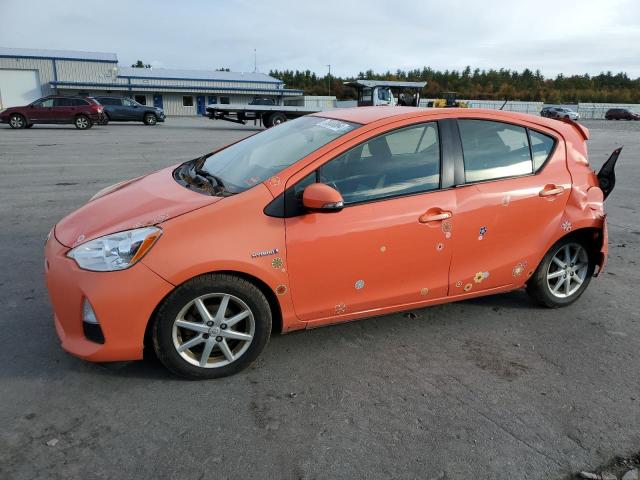 TOYOTA PRIUS C 2013 jtdkdtb39d1036551