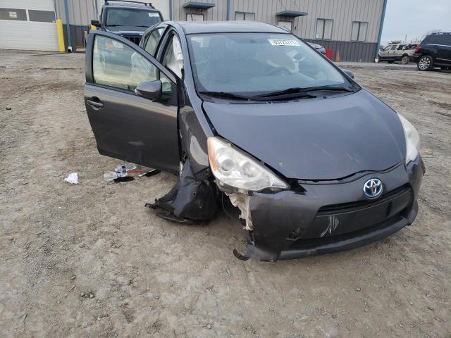 TOYOTA PRIUS C 2013 jtdkdtb39d1046559