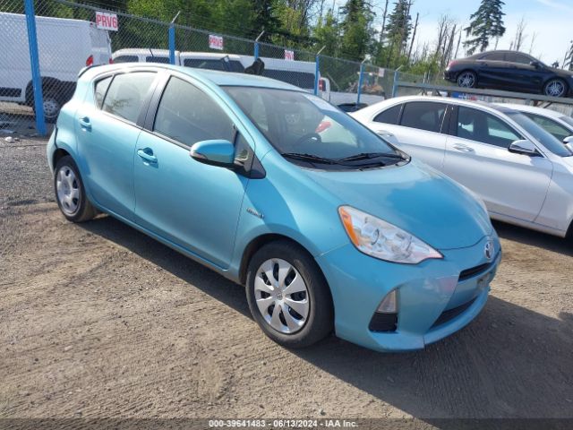 TOYOTA PRIUS C 2013 jtdkdtb39d1053639