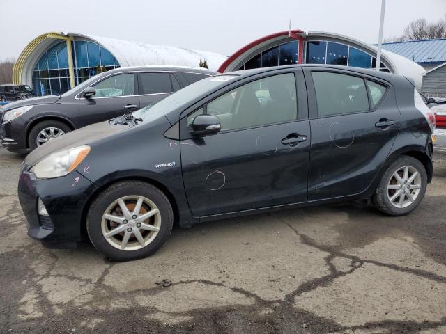 TOYOTA PRIUS C 2013 jtdkdtb39d1537942