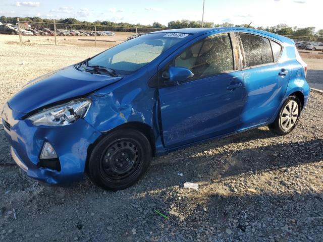 TOYOTA PRIUS C 2013 jtdkdtb39d1541196