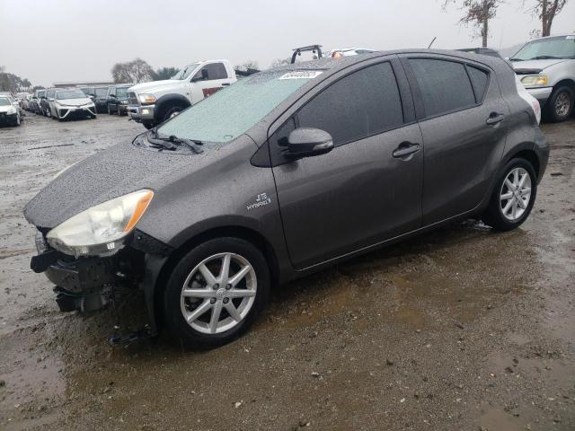 TOYOTA PRIUS C 2013 jtdkdtb39d1552148