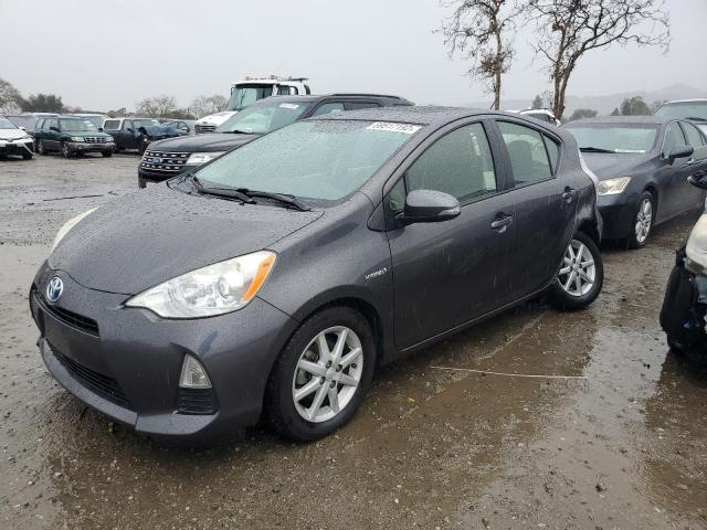 TOYOTA PRIUS C 2014 jtdkdtb39e1061208