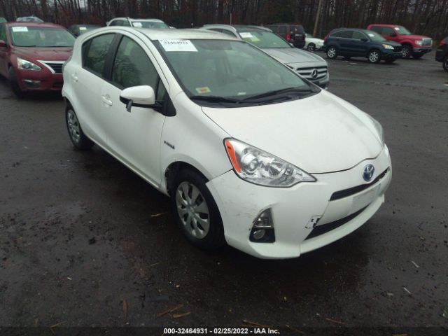 TOYOTA PRIUS C 2014 jtdkdtb39e1065727