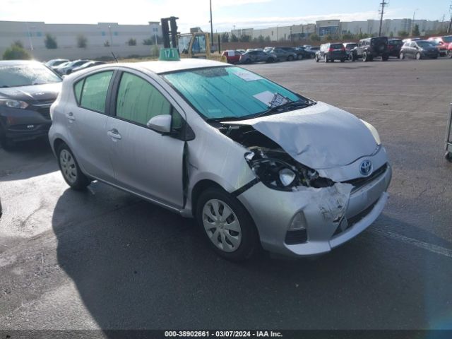 TOYOTA PRIUS C 2014 jtdkdtb39e1558968