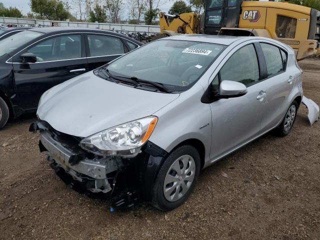 TOYOTA PRIUS C 2014 jtdkdtb39e1574085