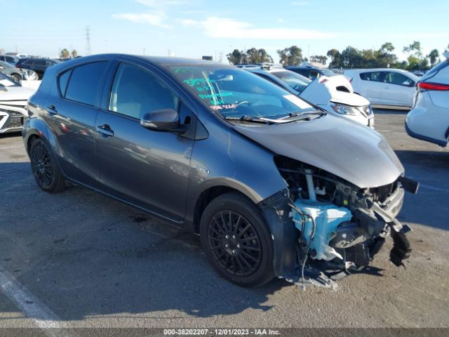 TOYOTA PRIUS C 2015 jtdkdtb39f1096171