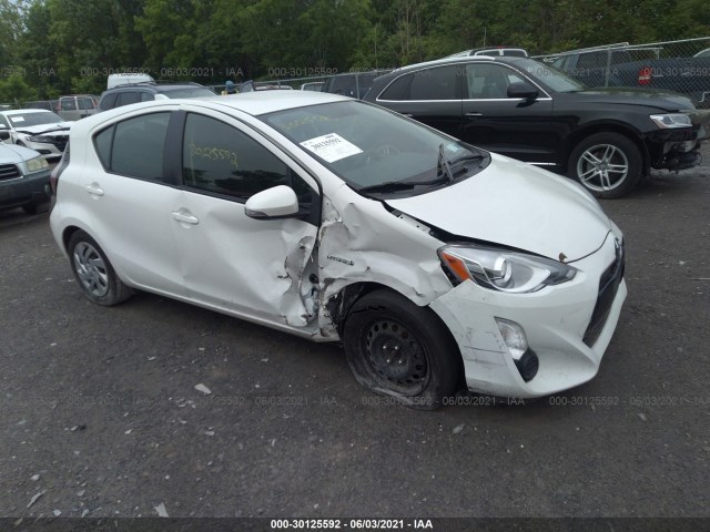 TOYOTA PRIUS C 2015 jtdkdtb39f1580597