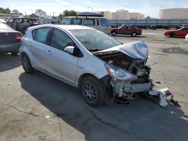 TOYOTA PRIUS C 2015 jtdkdtb39f1583239