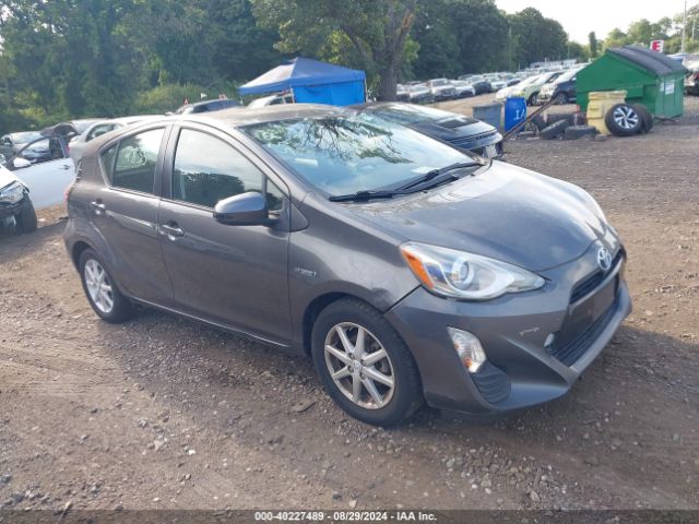 TOYOTA PRIUS C 2016 jtdkdtb39g1123807