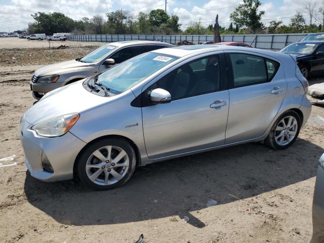 TOYOTA PRIUS C 2012 jtdkdtb3xc1001449