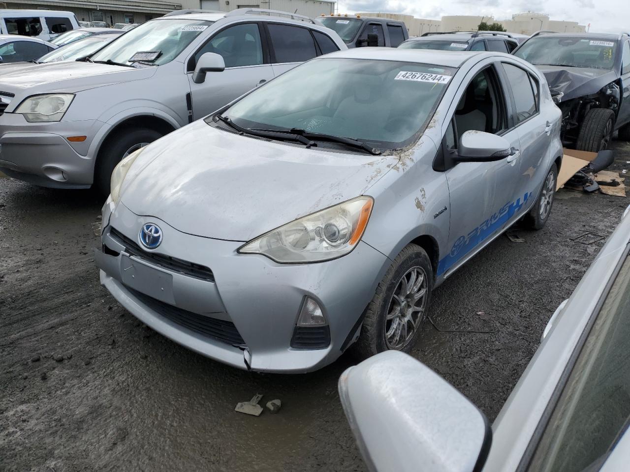 TOYOTA PRIUS 2012 jtdkdtb3xc1020924