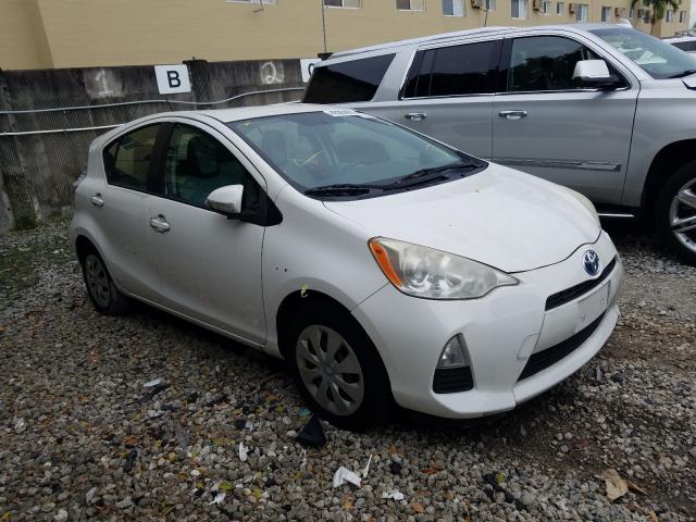 TOYOTA PRIUS C 2013 jtdkdtb3xd1530353