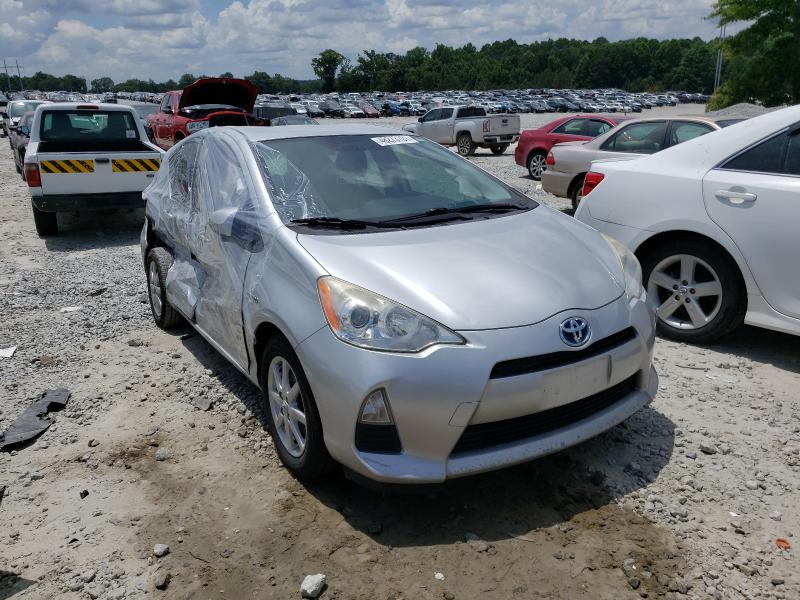 TOYOTA PRIUS C 2013 jtdkdtb3xd1532331