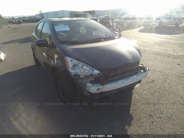 TOYOTA PRIUS C 2013 jtdkdtb3xd1534841