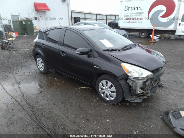 TOYOTA PRIUS C 2013 jtdkdtb3xd1536671