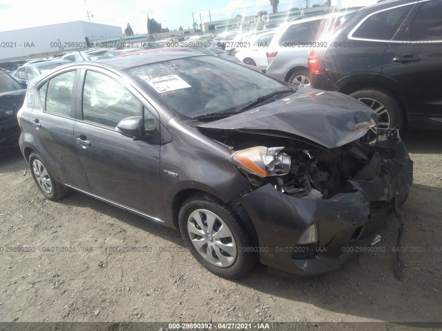 TOYOTA PRIUS C 2013 jtdkdtb3xd1550635