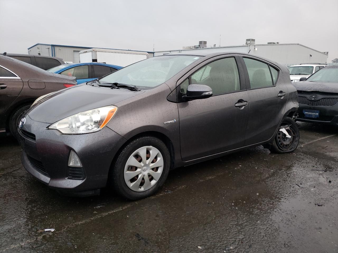 TOYOTA PRIUS 2013 jtdkdtb3xd1552420