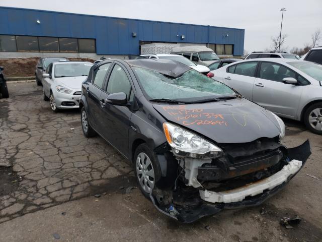 TOYOTA PRIUS C 2014 jtdkdtb3xe1067339