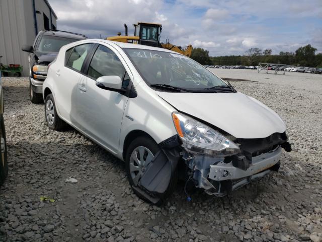 TOYOTA PRIUS C 2014 jtdkdtb3xe1072475