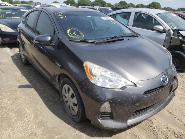 TOYOTA PRIUS C 2014 jtdkdtb3xe1560163