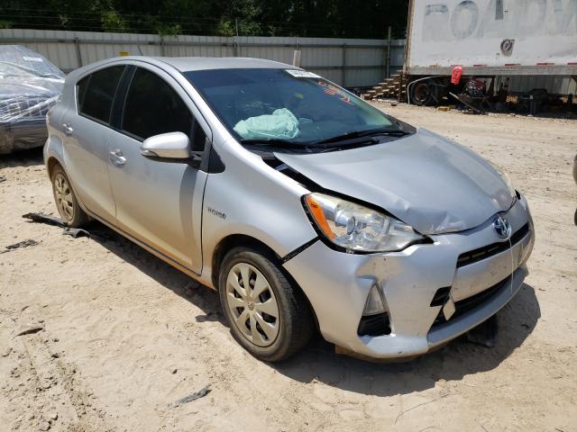 TOYOTA PRIUS C 2014 jtdkdtb3xe1561121