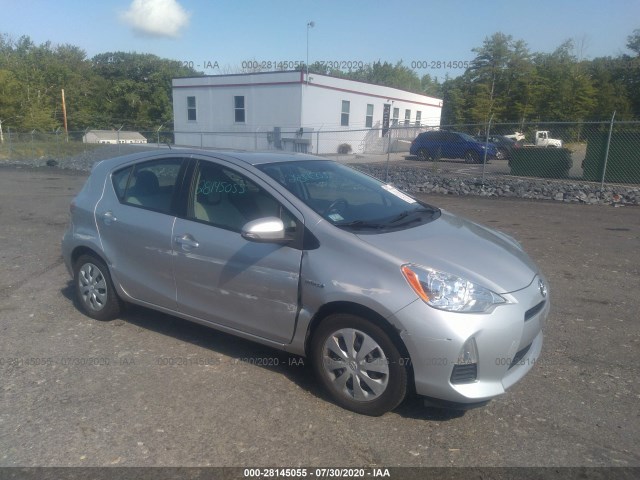 TOYOTA PRIUS C 2014 jtdkdtb3xe1562432