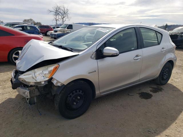 TOYOTA PRIUS C 2014 jtdkdtb3xe1564035