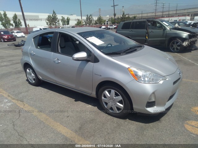 TOYOTA PRIUS C 2014 jtdkdtb3xe1569056