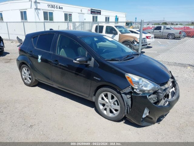 TOYOTA PRIUS C 2016 jtdkdtb3xg1135299