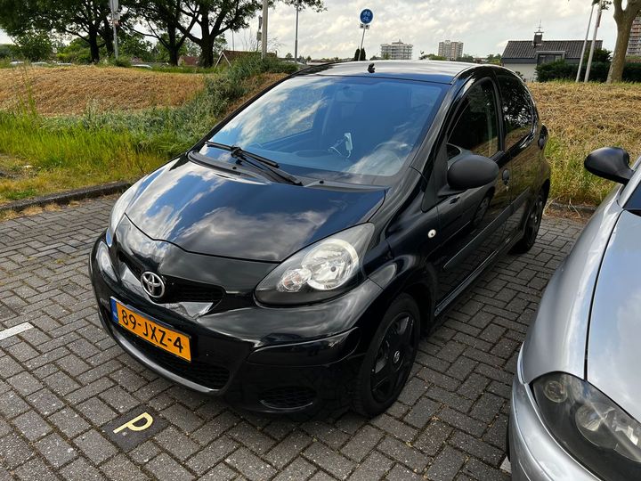 TOYOTA AYGO 2009 jtdkg12c40n398558