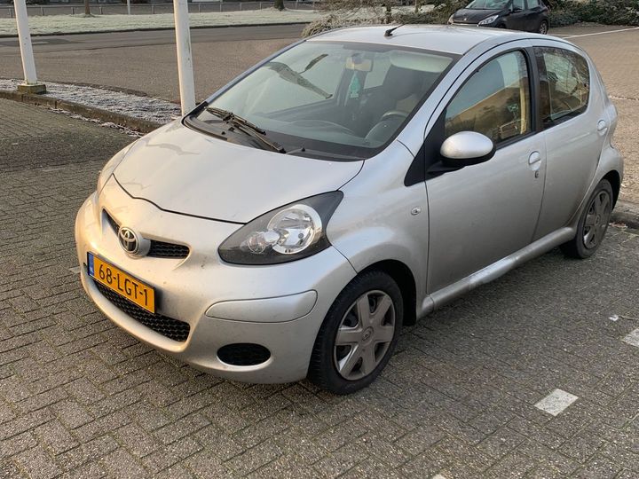 TOYOTA AYGO 2010 jtdkg18c60n449677