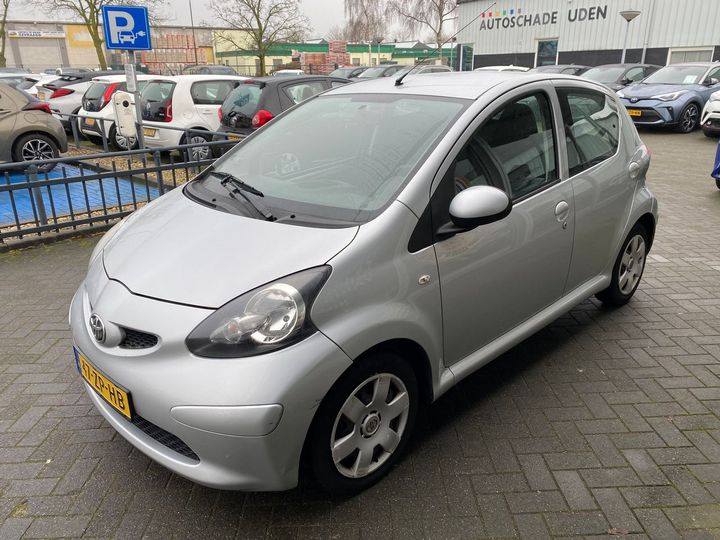 TOYOTA AYGO 2008 jtdkg18c90n259873